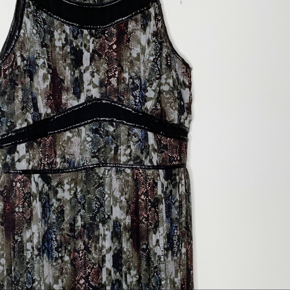 Charlie JADE sleeveless dress. Size SP - Picture 5 of 6